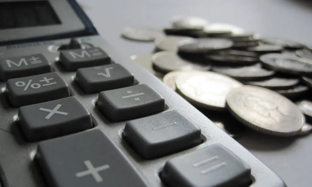calculadora amb monedes_Images_of_Money_Flickr