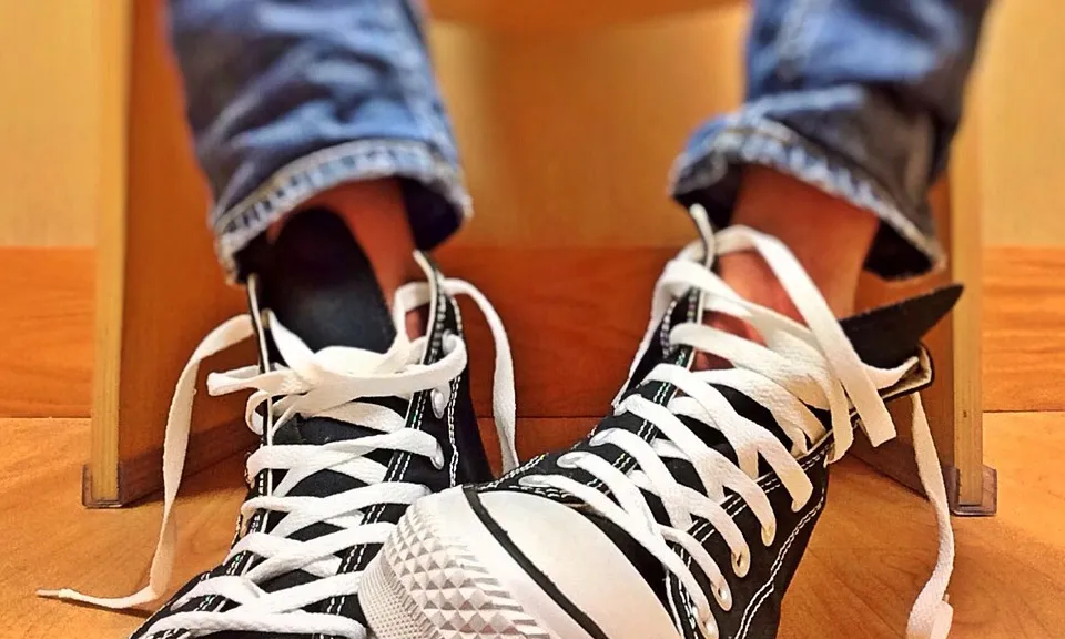 Converse